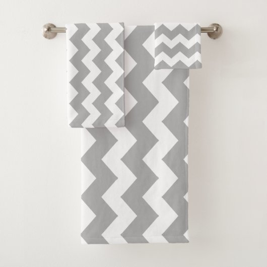 Gray Zigzag Striped Badhandtuch Set (Insitu)