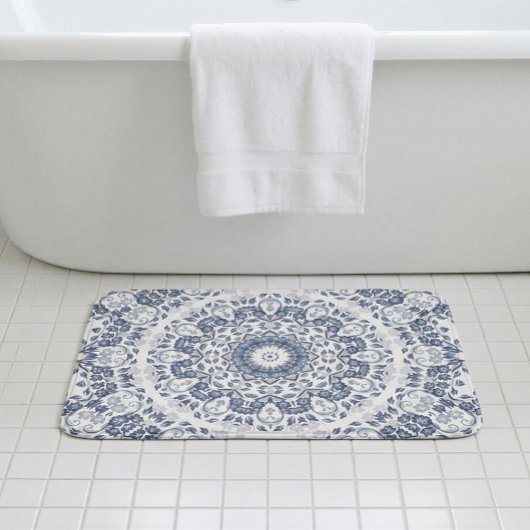 Grayish Blue Floral Mandala Badematte