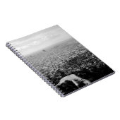 GRAYSCALE AERIAL FOTO CITY NOTIZBLOCK (Rechte Seite)