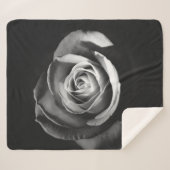 GRAYSCALE FOTO DER ROSE SHERPADECKE (Vorderseite (Horizontal))