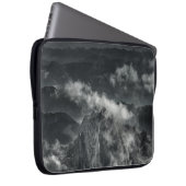 GRAYSCALE FOTO DES BERGBERGES LAPTOPSCHUTZHÜLLE (Vorne Rechts)