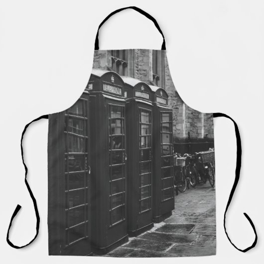 GRAYSCALE-FOTO VON VIER TELEFONBOOTEN SCHÜRZE (Vorderseite)