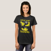 Great Aunt In Training Dinosaur For Auntie T-Shirt (Vorne ganz)