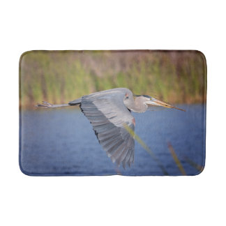 Great Blue Heron in Flug Badematte