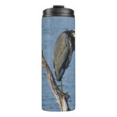 Great Blue Heron on Tree Limb Thermal Tumbler Thermosbecher (Vorderseite)