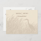 Great Blue Heron rustikale Hochzeit speichern Sie  Ankündigungspostkarte (Vorne/Hinten)