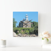 Great Captain Island Lighthouse, CT Wall Clock Quadratische Wanduhr (Zuhause)