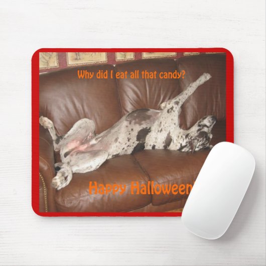 Great Dane Ate zu viel Halloween Candy Mousepad (Mit Mouse)