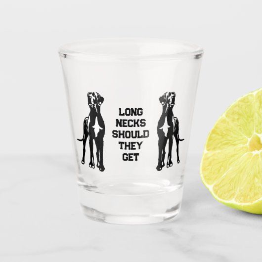 Great Dane Couple Shot Glass Schnapsglas (Vorderseite)