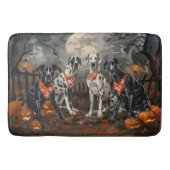 Great Dane Halloween Spooky Badematte (Vorderseite)