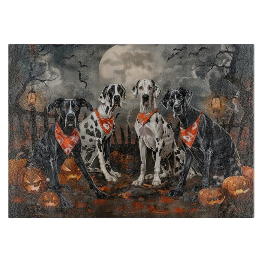 Great Dane Halloween Spooky Schneidebrett (Vorderseite)