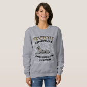 Great Dane Hund Weihnachts-Hund umarmt Sweatshirt (Vorne ganz)