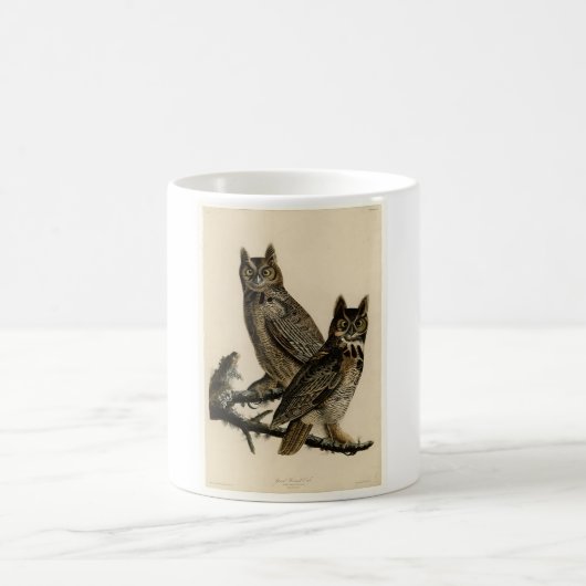 Great Horned Owls (von John James Audubon) Kaffeetasse (Mittel)