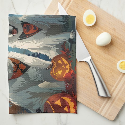 Great Pyrenäen Halloween Spooky Geschirrtuch (Viertel Falte)