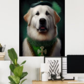 Great Pyrenäen Hund in St. Patrick's Day Dress Poster (Heimbüro)