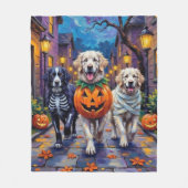 Great Pyrenäen Trick-or-Treating Halloween-Kostüm Fleecedecke (Vorderseite)