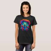 Great Pyrenees Dog Mushroom T-Shirt (Vorne ganz)