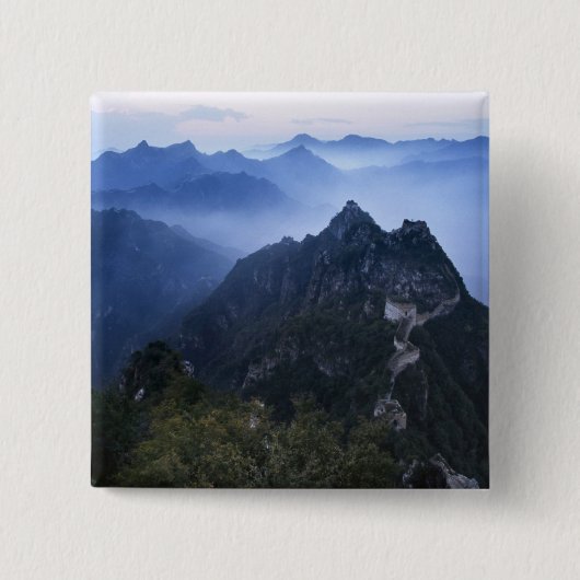 Great Wall in frühen Morgennebel, China Button (Vorderseite)