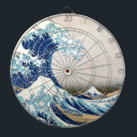 Great Wave Off Kanagawa Hokusai japanische Fine Ar Dartscheibe<br><div class="desc">Die Große Welle, oder die Welle, oder die Große Welle vor Kanagawa 葛 斎"神 川飾奈26 Ansichten von Mt. Fuji北Die Große Welle vor Kanagawa ist ein berühmter Holzschnitt des japanischen Künstlers Hokusai. Es wurde 1832 (Edo-Periode) als erste in Hokusai's Serie 36 Views of Mount Fuji veröffentlicht und ist sein berühmtestes Werk....</div>