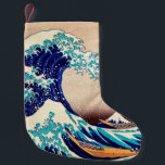 Great Wave Off Kanagawa Japanisch Vintage Kunst Kleiner Weihnachtsstrumpf<br><div class="desc">Katsushika Hokusai The Great Wave Off Kanagawa (1830) The Great Wave off Kanagawa, auch bekannt als The Great Wave oder einfach The Wave, ist ein ukiyo-e-Druck des japanischen Künstlers Hokusai, veröffentlicht irgendwann zwischen 1830 und 1833 in der späten Edo-Periode als der erste Druck in Hokusai's Reihe 36 Ansichten des Fuji...</div>