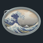 Great Wave Off Kanagawa & Mount Fuji Japan Sea Ovale Gürtelschnalle<br><div class="desc">"The Great Wave off Kanagawa", auch bekannt als "Under the Wave off Kanagawa", ist ein faszinierender Holzschnitt des renommierten japanischen Künstlers Katsushika Hokusai. Sie wurde um 1831 erschaffen und ist Teil einer Serie mit dem Titel "36 Ansichten des Fuji Monte". Das Kunstwerk zeigt eine Szene von immensem Power und kontrastreichen...</div>