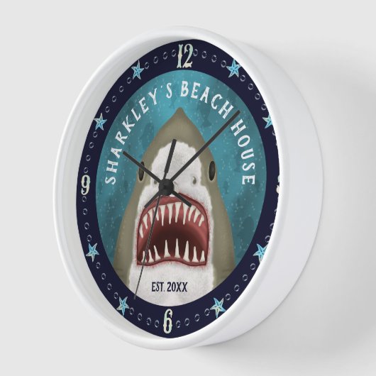 Great White Shark Nautic Custom Beach House Name Uhr (Winkel)