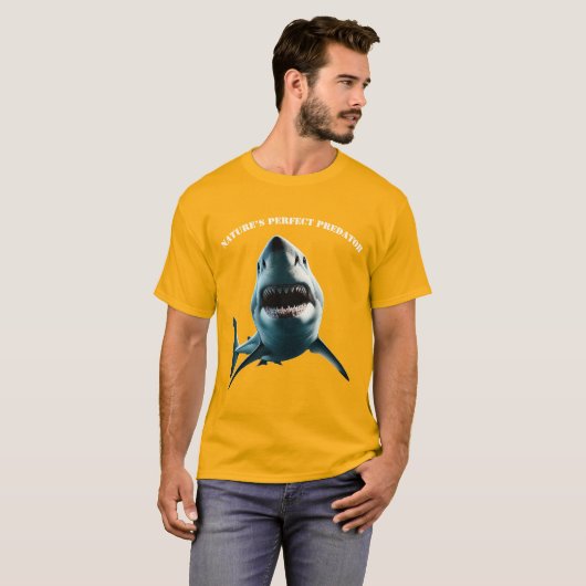 Great White Shark Underwater mit Open Mouth URM T-Shirt (Vorne ganz)