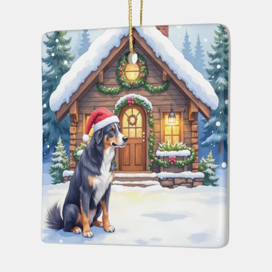 Greater Swiss Mountain Dog Snowy Cabin Santa Hat Keramikornament (Links)