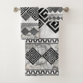 Greek Meander - Greek Key Black and White Marble Badhandtuch Set (Insitu)