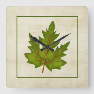 Green 2 Leaf Fall Season Themed Square Clock Quadratische Wanduhr
