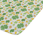 Green 4 Leaf Clovers St Patricks Day Coins Schneidebrett (Ecke)