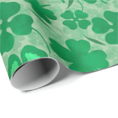 Green 4 Leaf Clovers St. Patricks Day Geschenkpapier (Rolleneckpunkt)