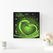 Green Abstract Heart Clock Quadratische Wanduhr (Zuhause)