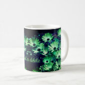 Green African Daisies Blume Art Personalisiert Kaffeetasse (VorderseiteRechts)