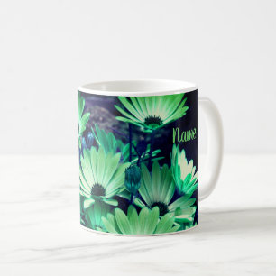 Green African Daisies Floral Art Personalisiert Kaffeetasse