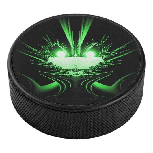 Green Alien Dragon w Glow Eyes Eishockey Puck (3/4)