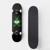 Green Alien Dragon w Glow Eyes Skateboard (Vorderseite)