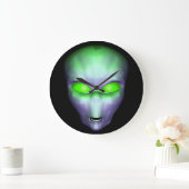 Green Alien Face Große Wanduhr (Zuhause)