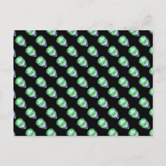 Green Alien Head Postkarte (Vorderseite)