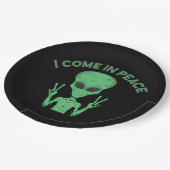 Green Alien I come in Peace Extraterrestrische UFO Pappteller (Schrägansicht)