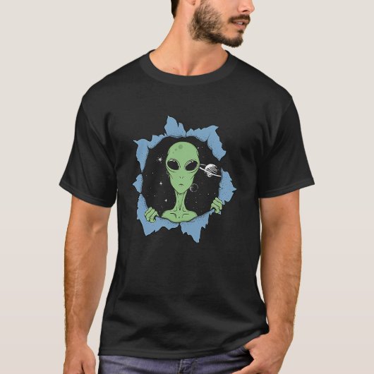 Green Alien Peeking from a Hole in the Space  Alie T-Shirt (Vorderseite)