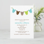 Green and Blue Baby Clothes Baby Dusche Einladung (Stehend Vorderseite)
