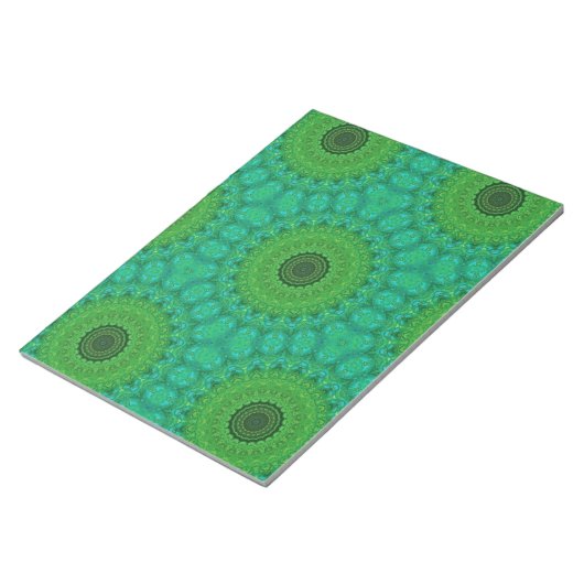 Green and Blue Circular Pattern Notepad Notizblock (angewinkelt)
