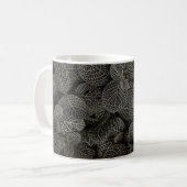 GREEN AND BROWN PINE CONES KAFFEETASSE (Vorderseite Links)