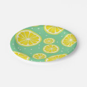 Green and Yellow Lemon Slice Pattern Pappteller (Schrägansicht)