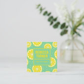 Green and Yellow Lemon Slice Pattern, QR Code Quadratische Visitenkarte (Stehend Vorderseite)