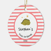 Green Baby Dino | Erster Weihnachts Roter Streifen Keramik Ornament (Links)
