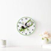 Green Bamboo Trees Panda Bear Wall Clock Runde Wanduhr (Zuhause)
