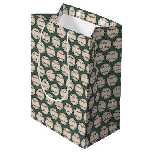 Green Baseball Gift Bag Mittlere Geschenktüte (Rückseite Schrägansicht)