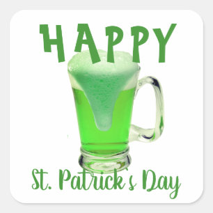Green Beer Glass Happy St Patrick`s Day Quadratischer Aufkleber